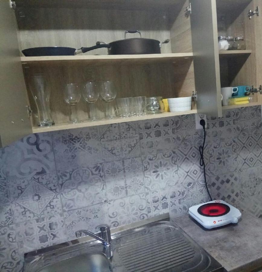 Tatjanina Garsonjera Appartement Subotica Buitenkant foto